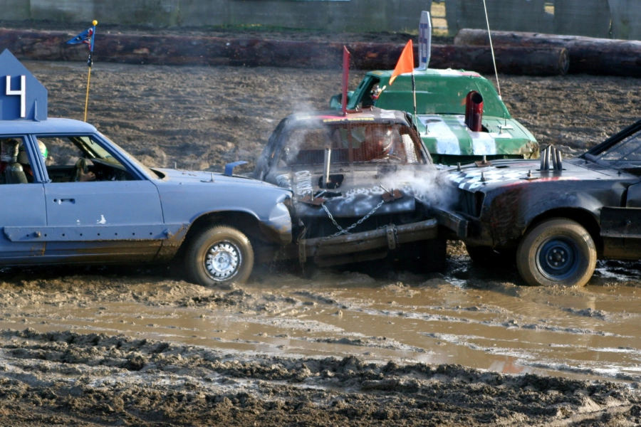 Demolition Derby Ekipmanları Hakkında Bilgi