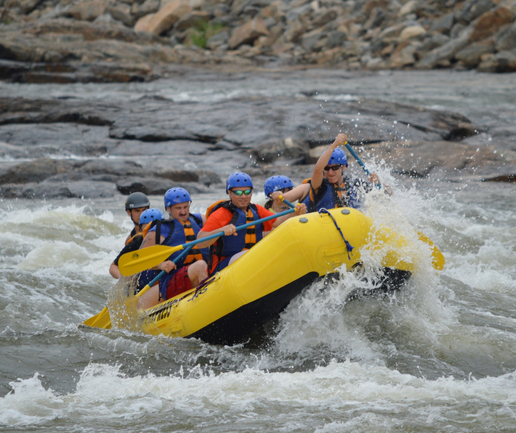 Zamanti Nehri'nde Heyecan Dolu Rafting